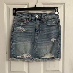American Eagle Med Wash Blue Denim Distressed A-Line Mini Skirt Cotton-blend 2